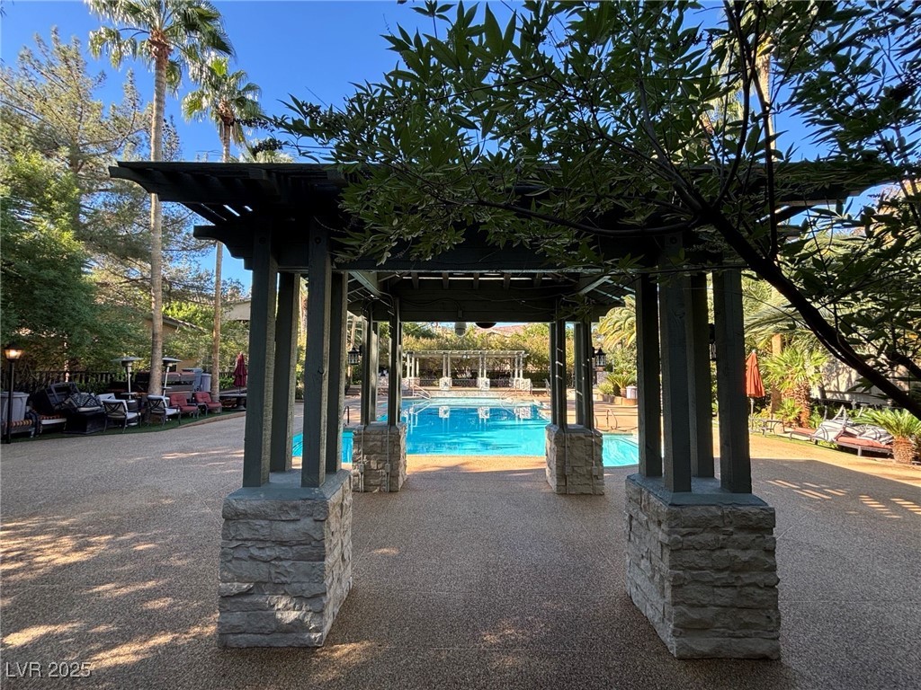 1608 Cardinal Bluff Drive, Unit 103 Las Vegas, NV 89128 - Photo 2 of 32