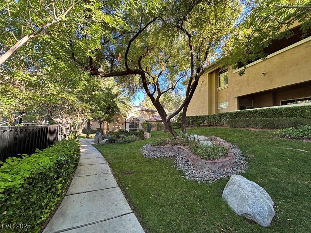 1608 Cardinal Bluff Drive, Unit 103 Las Vegas, NV 89128 - Photo 22 of 32