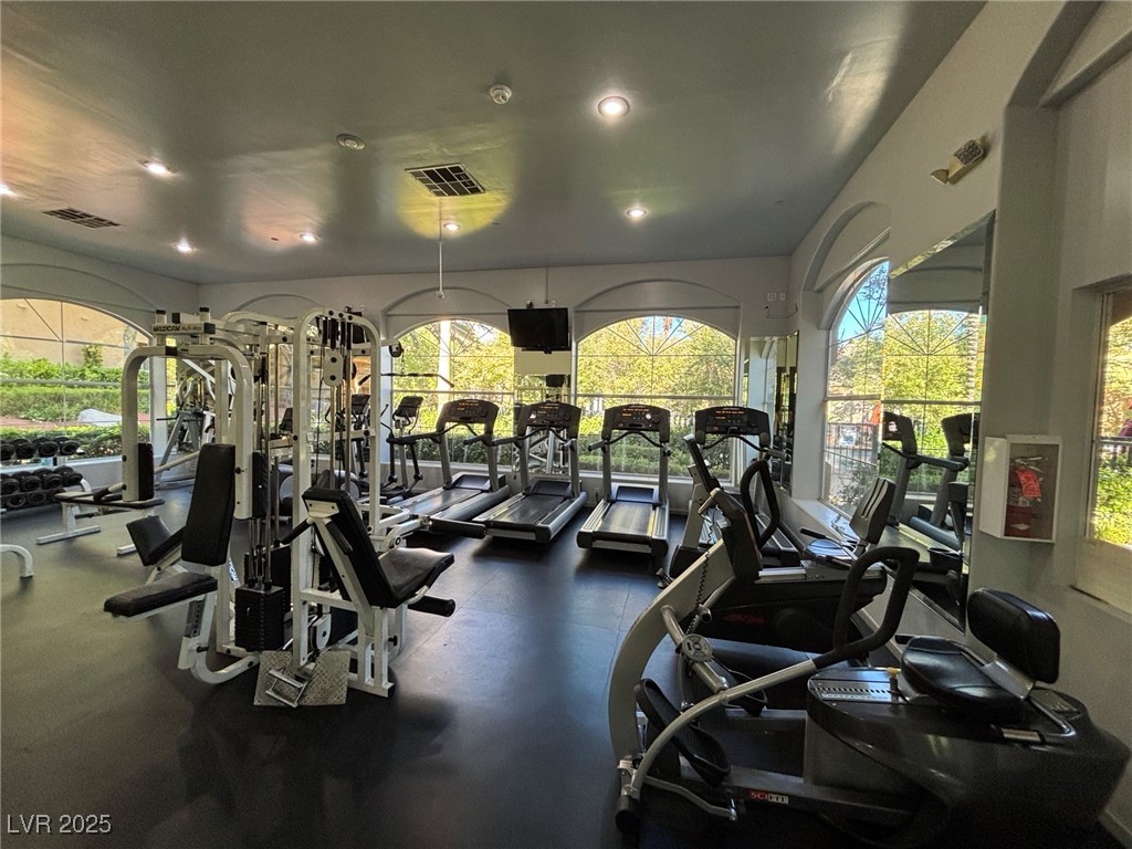 1608 Cardinal Bluff Drive, Unit 103 Las Vegas, NV 89128 - Photo 29 of 32