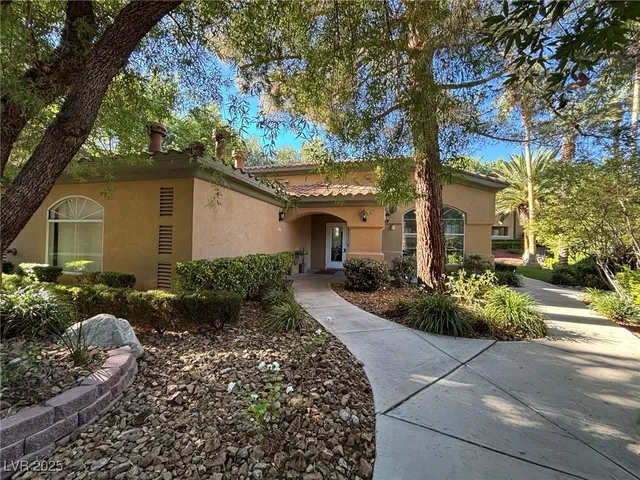 $1,783 | 1608 Cardinal Bluff Drive, Unit 103, Las Vegas, NV 89128