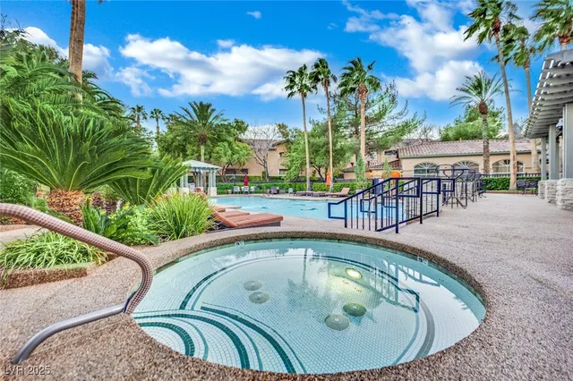 $1,783 | 1608 Cardinal Bluff Drive, Unit 103, Las Vegas, NV 89128