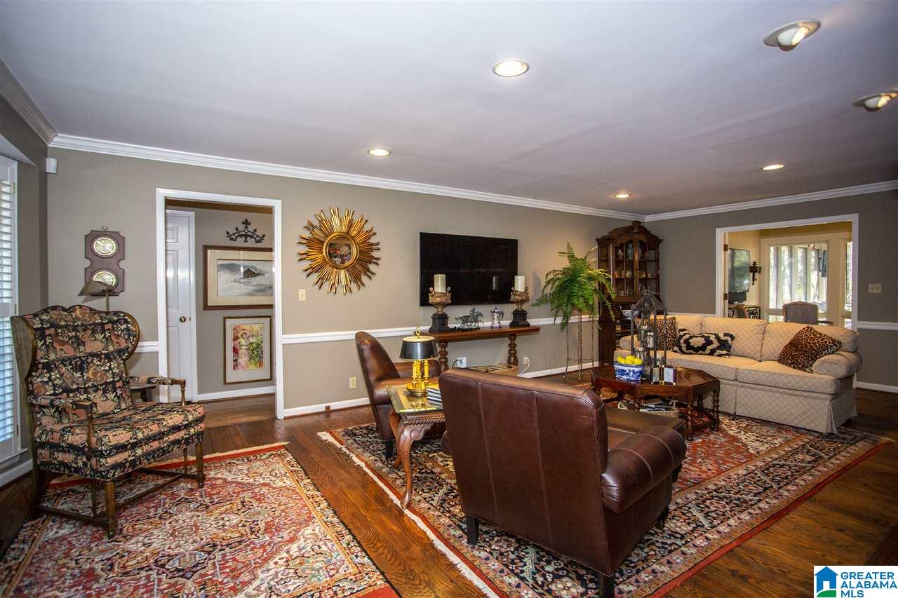 2608 Kings Ridge Drive Birmingham, AL 35243 - Photo 17 of 48
