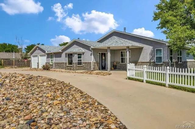 $350,000 | 2 Meadow Lane, Swink, CO 81077