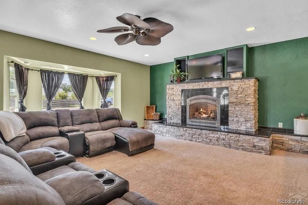 2 Meadow Lane Swink, CO 81077 - Photo 4 of 25