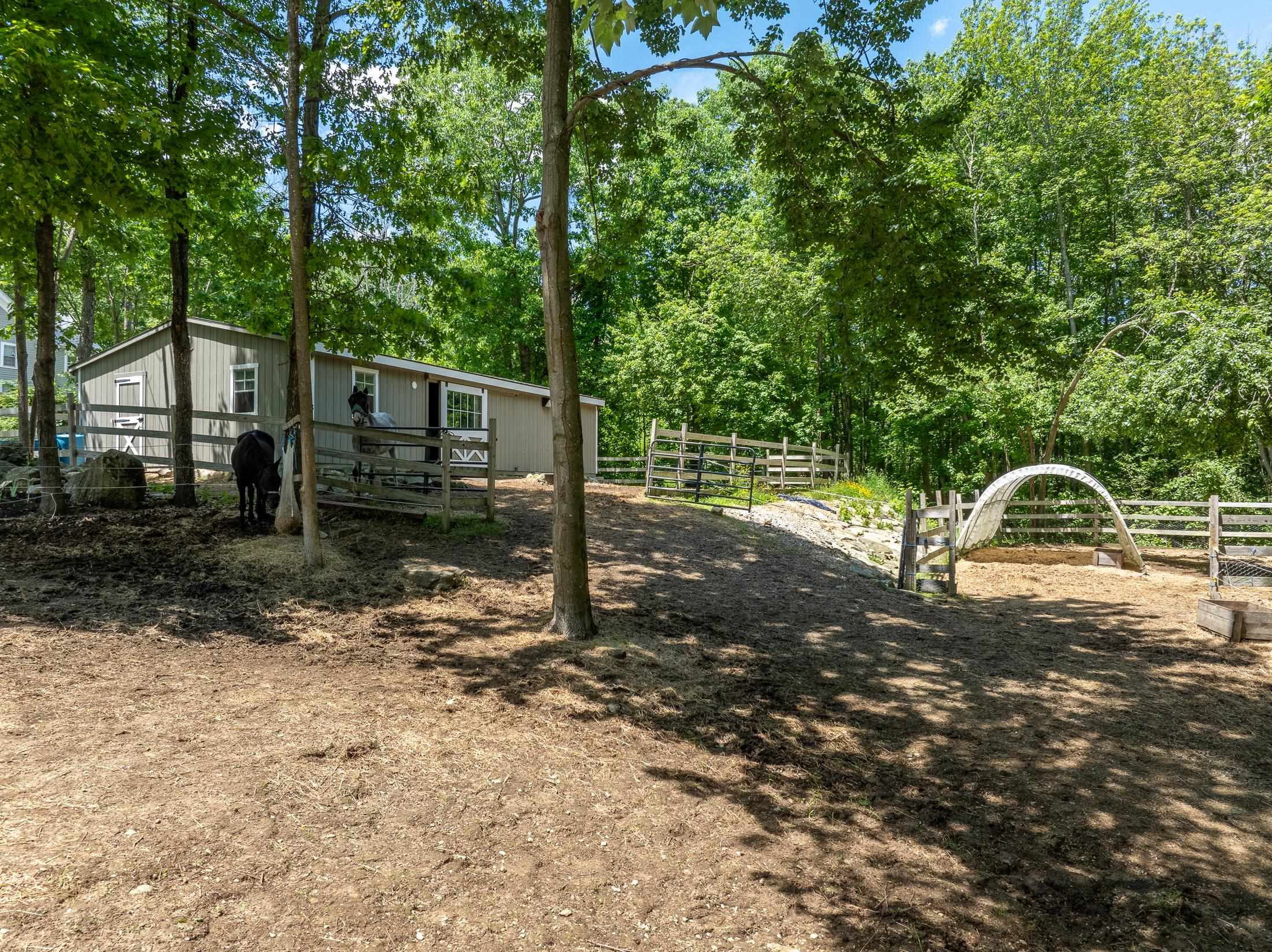21 Walnut Hill Road Sandown, NH 03873 - Photo 33 of 40