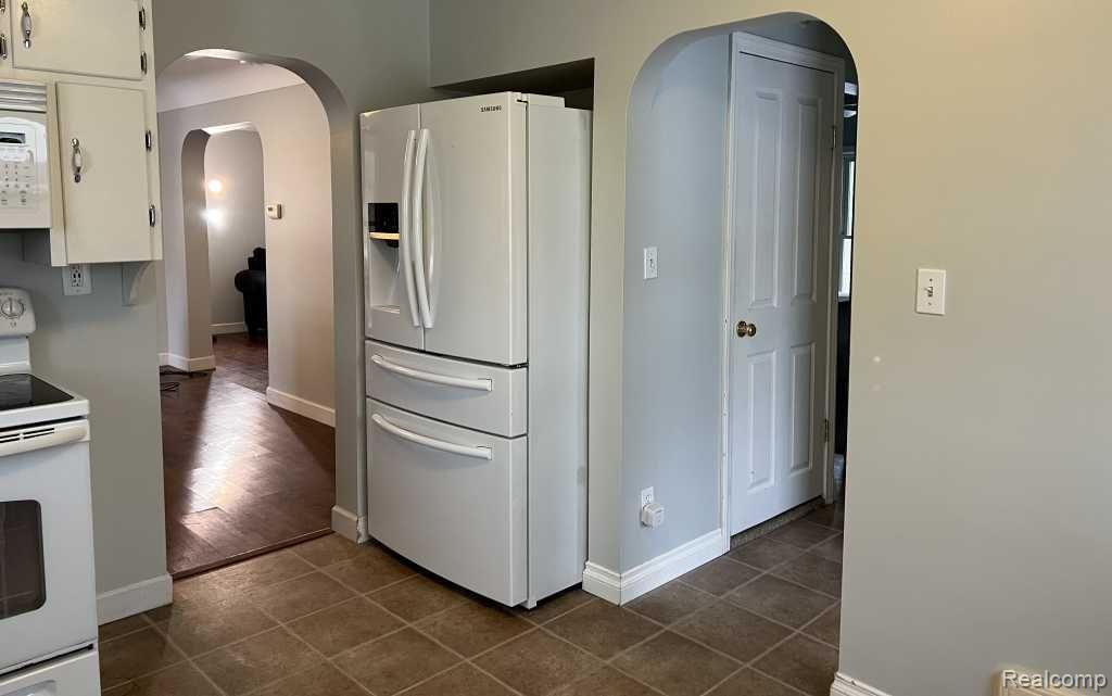 1450 Peet Road Montrose, MI 48457 - Photo 21 of 44