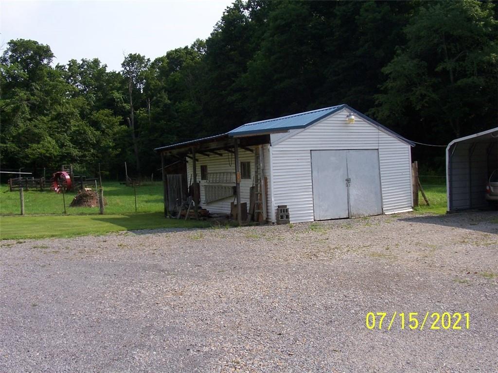 190 Dairy Farm Road Mount Morris, PA 15349 - Photo 5 of 20 Gallery Image 5