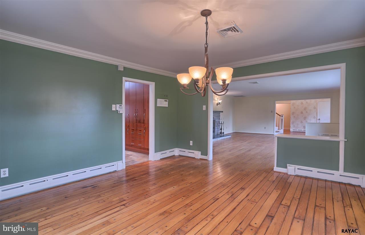 2355 Springwood Road York, PA 17402 - Photo 14 of 35 Gallery Image 14