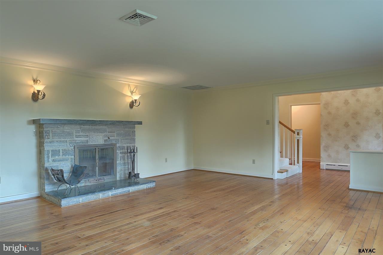 2355 Springwood Road York, PA 17402 - Photo 10 of 35 Gallery Image 10