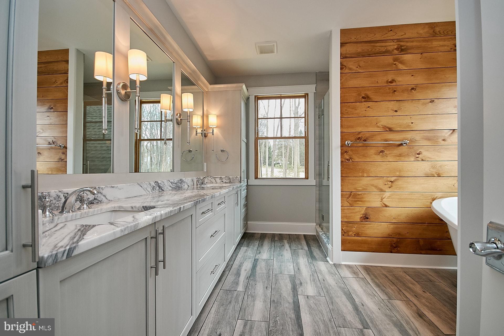 2109 Whippoorwill Road Vienna, VA 22181 - Photo 15 of 30 Bath (Master)