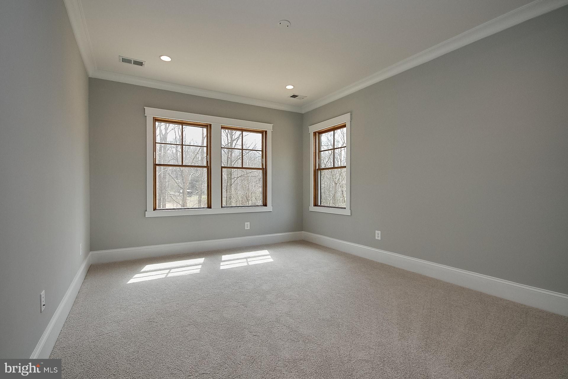 2109 Whippoorwill Road Vienna, VA 22181 - Photo 17 of 30 Bedroom #2