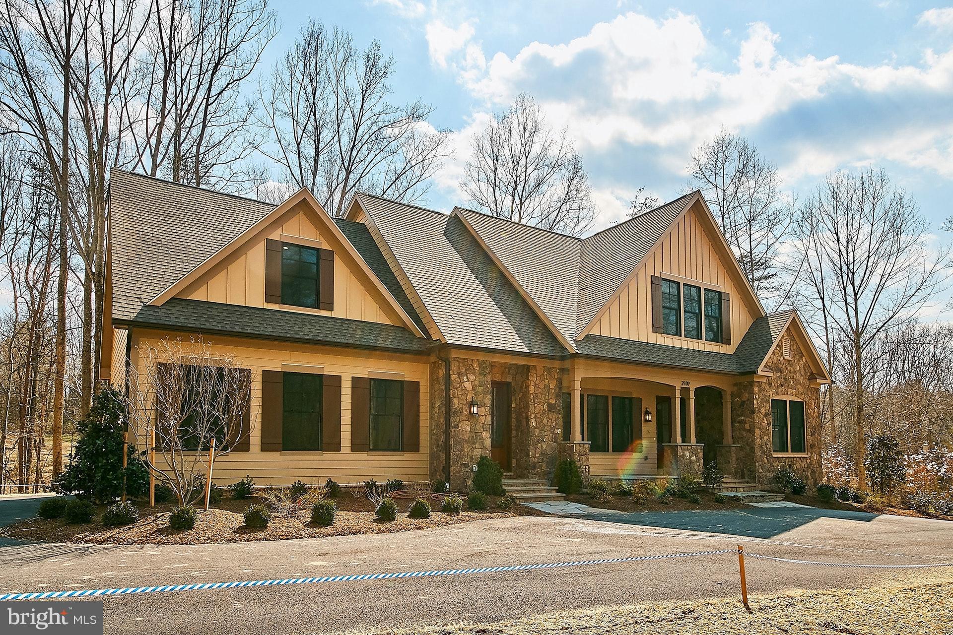 2109 Whippoorwill Road Vienna, VA 22181 - Photo 3 of 30 Exterior (Front)