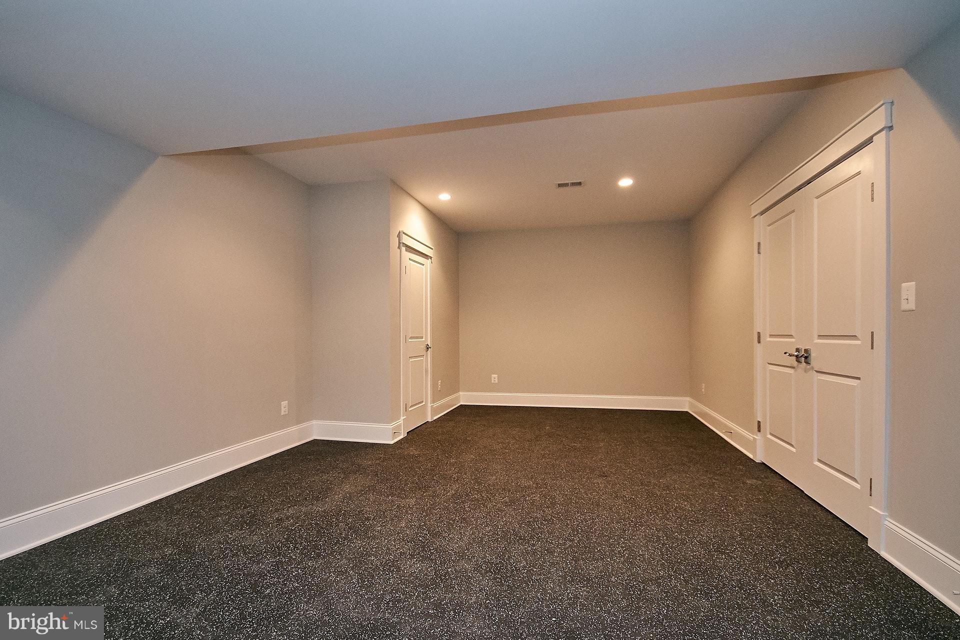 2109 Whippoorwill Road Vienna, VA 22181 - Photo 28 of 30 Gym