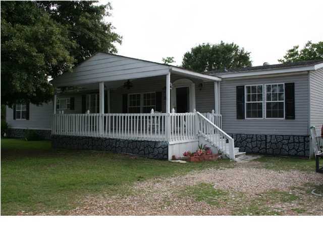 116 Minolta Road Youngsville, LA 70592 - Photo 1 of 10 Primary Photo