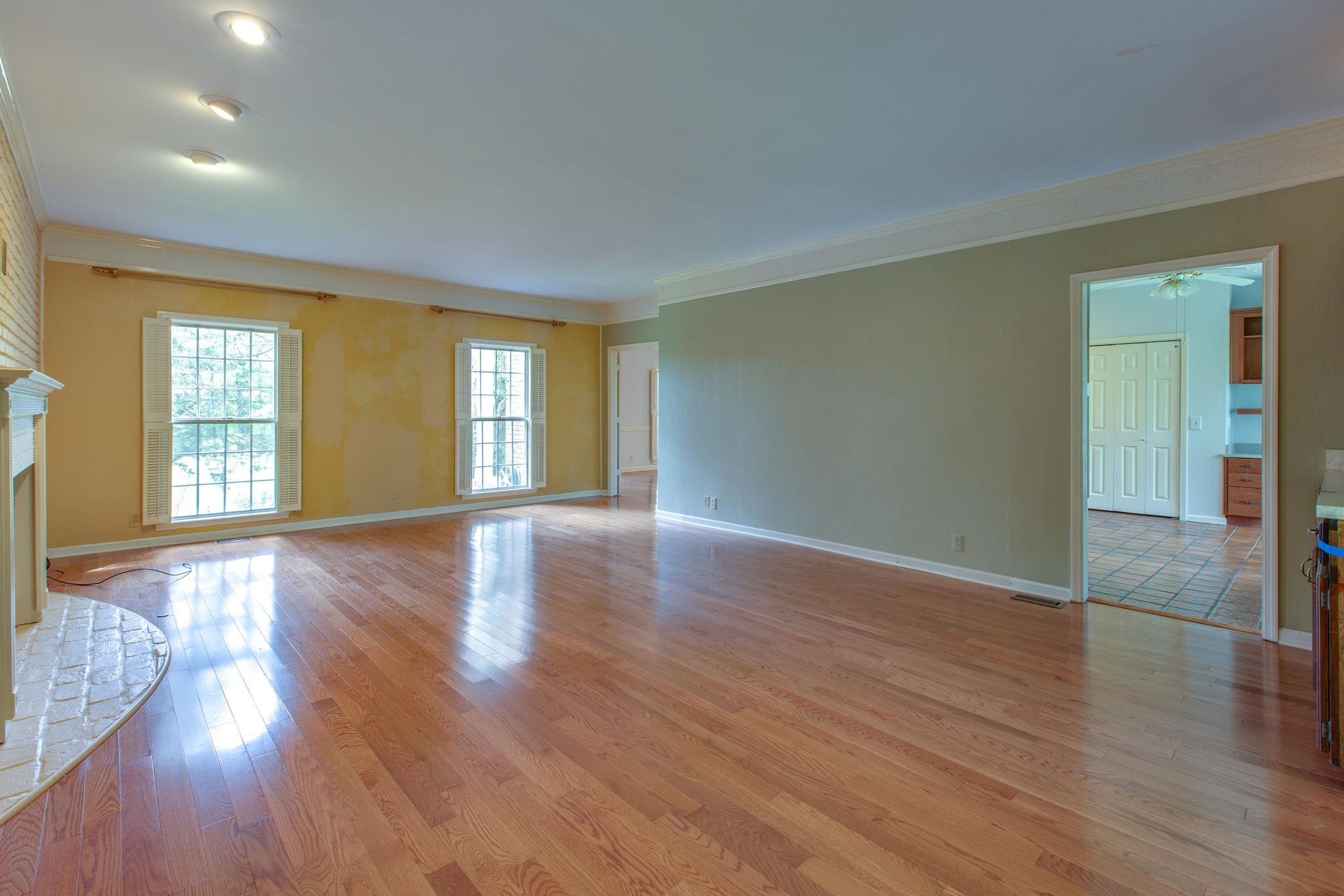 931 Cherry Grove Road Nashville, TN 37221 - Photo 7 of 24 Gallery Image 7