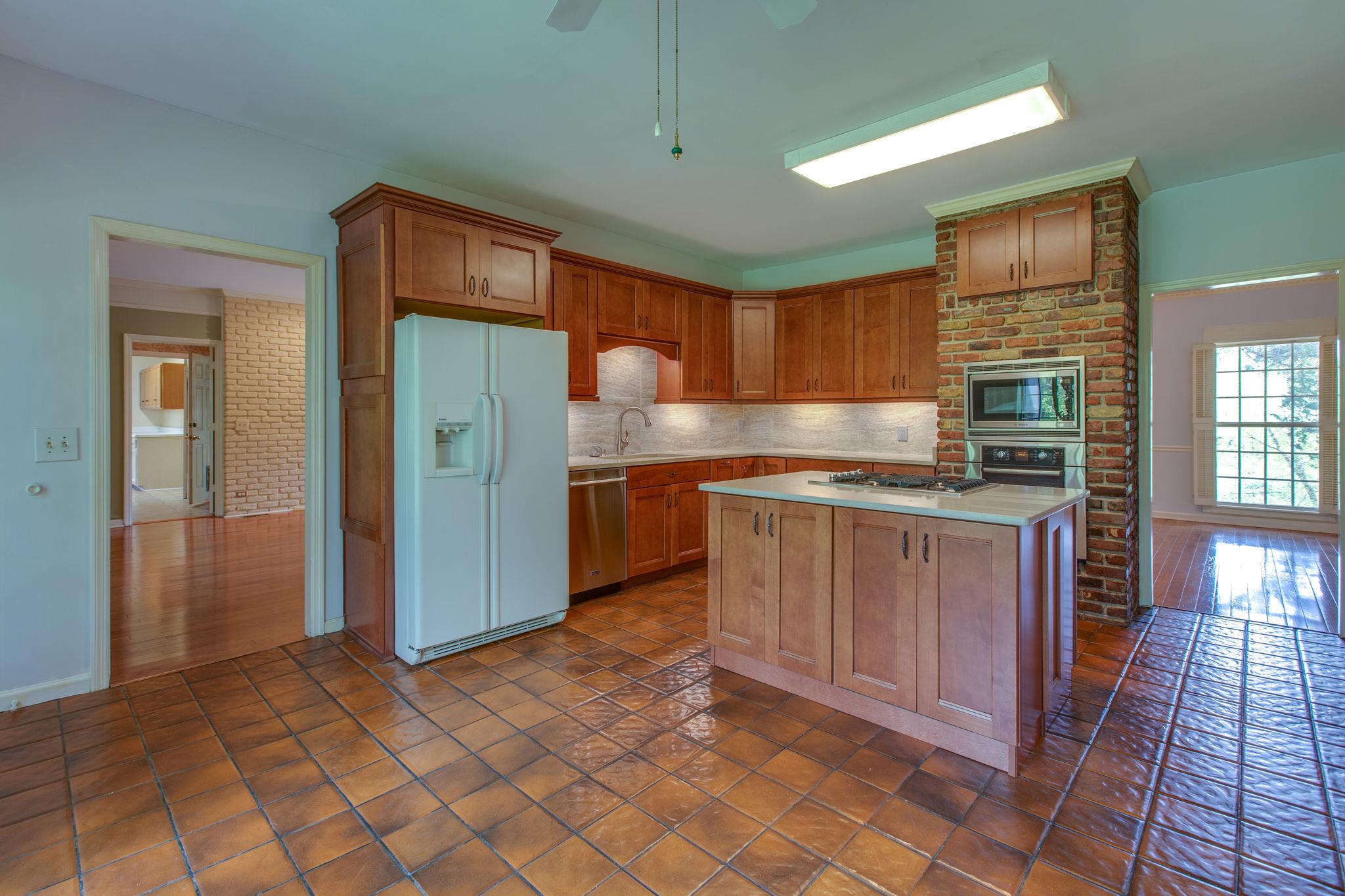 931 Cherry Grove Road Nashville, TN 37221 - Photo 8 of 24 Gallery Image 8