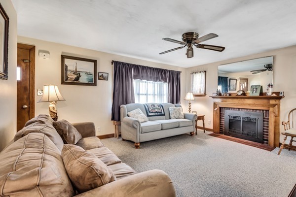11 Melo Road Woburn, MA 01801 - Photo 12 of 22 Gallery Image 12