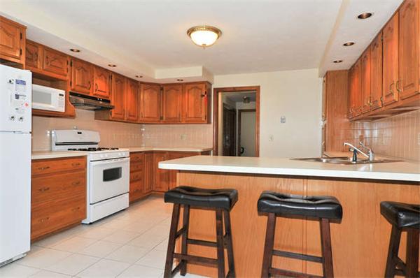 9 Ordway Road Hudson, MA 01749 - Photo 2 of 17 Gallery Image 2