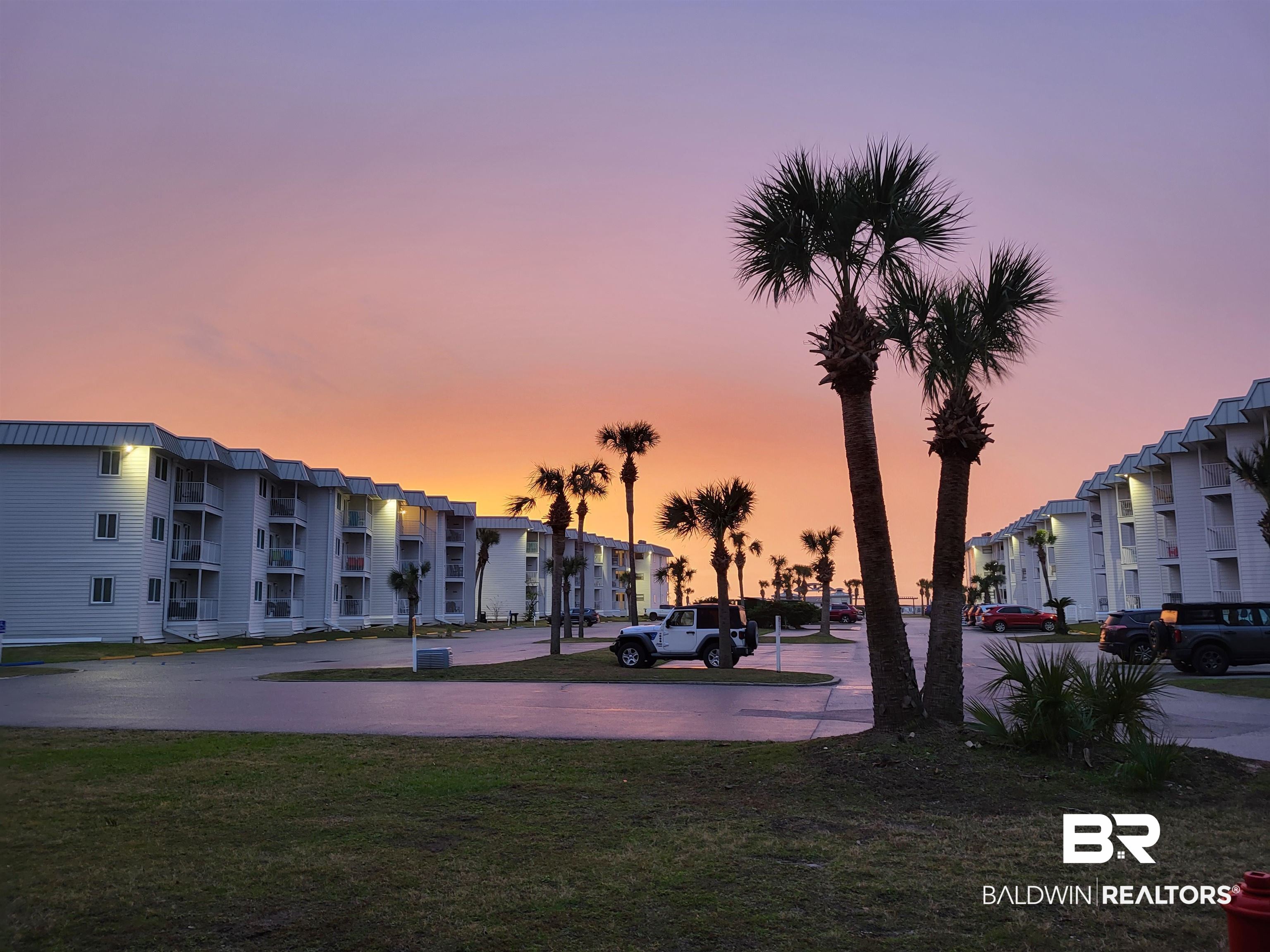 400 Plantation Road, Unit 4112 Gulf Shores, AL 36542 - Photo 5 of 55 Sunset view from the patio