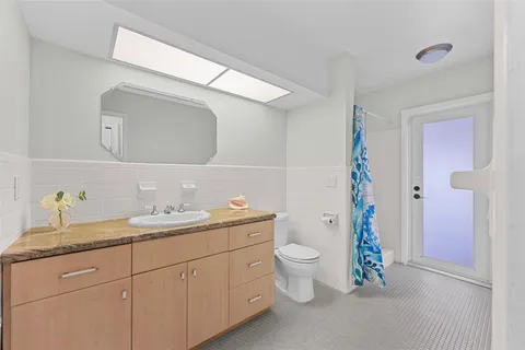 $824,900 | 5284 Northeast 18th Terrace, Fort Lauderdale, FL 33308