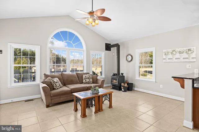 $825,000 | 10041 Tarrington Way, Spotsylvania, VA 22551