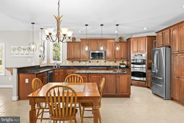 $825,000 | 10041 Tarrington Way, Spotsylvania, VA 22551