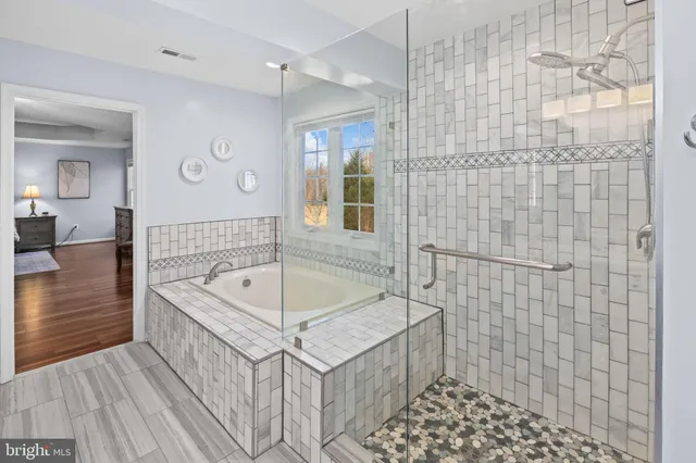 $825,000 | 10041 Tarrington Way, Spotsylvania, VA 22551