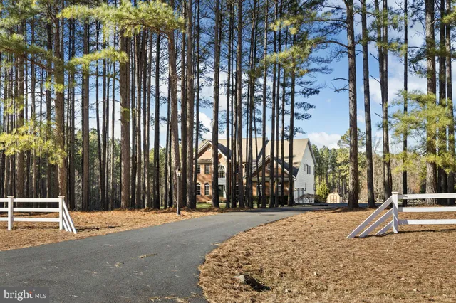 $825,000 | 10041 Tarrington Way, Spotsylvania, VA 22551