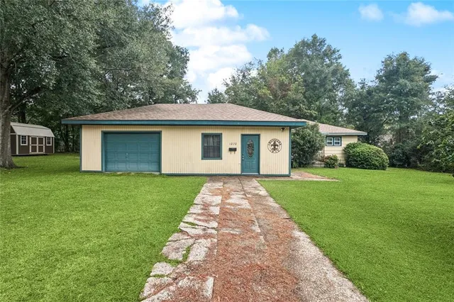 $1,400 | 1020 Ave H, Bogalusa, LA 70427