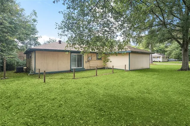 $1,400 | 1020 Ave H, Bogalusa, LA 70427