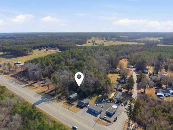 $83,900 | 512 East Myrtle Beach Highway, Scranton, SC 29591