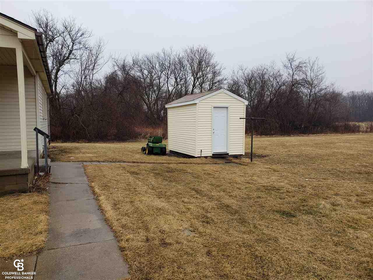 1702 Berville Road Allenton, MI 48002 - Photo 11 of 14 Shed