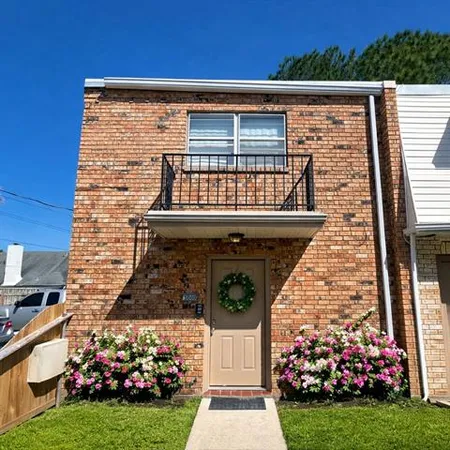 $139,000 | 3000 8th Street, Unit 1, Metairie, LA 70002
