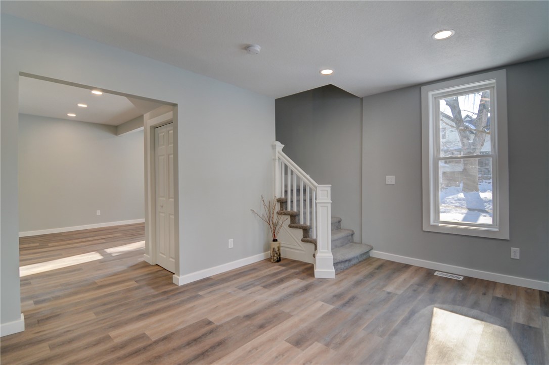 428 Ewing Avenue Decatur, IL 62522 - Photo 8 of 25