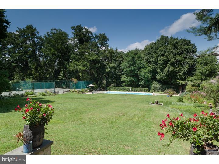 888 West Valley Road Wayne, PA 19087 - Photo 17 of 25 Back Yard
