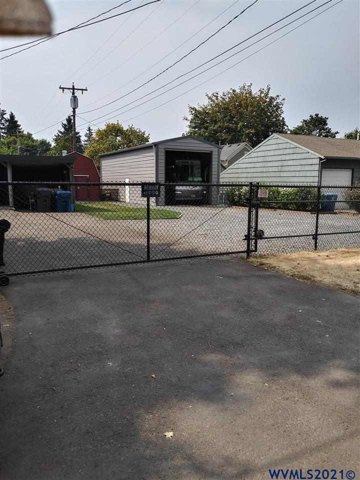3387 4th Street Hubbard, OR 97032 - Photo 28 of 41 Gallery Image 28