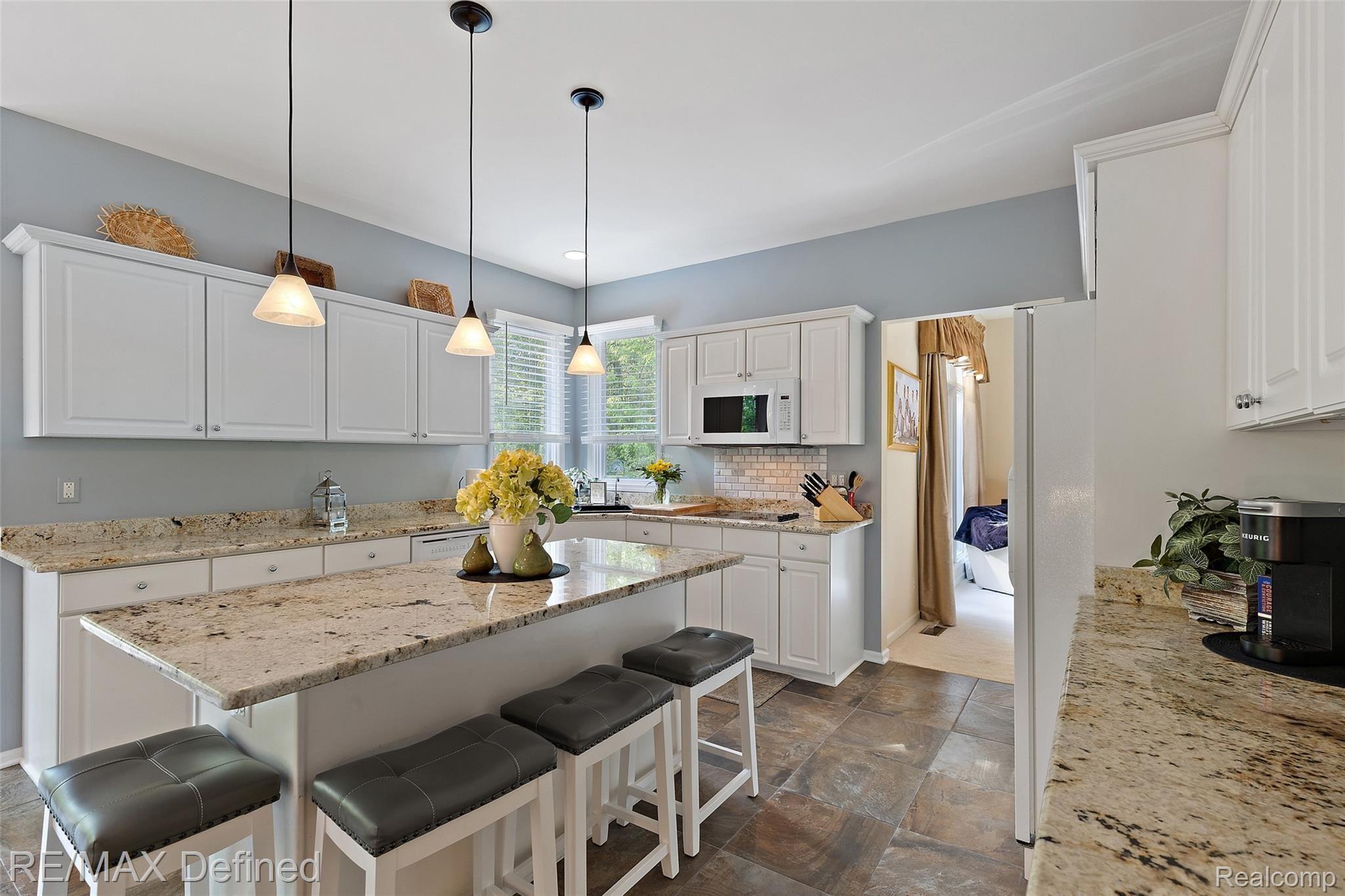 60957 Pennington Way Rochester, MI 48306 - Photo 22 of 54 60957 Pennington Way-30.jpg