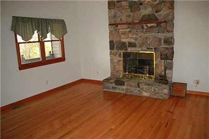 3019 Frontage Road Buchanan, VA 24066 - Photo 7 of 49 Great Room w/Floor to Ceiling Fireplace