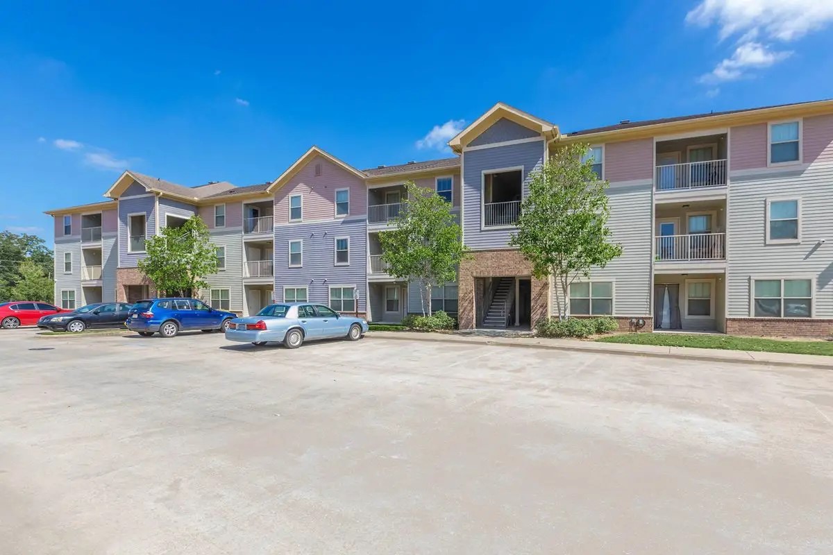 11320 Greenwell Springs Road Baton Rouge, LA 70814 - Photo 2 of 19 front view of a house with a yard