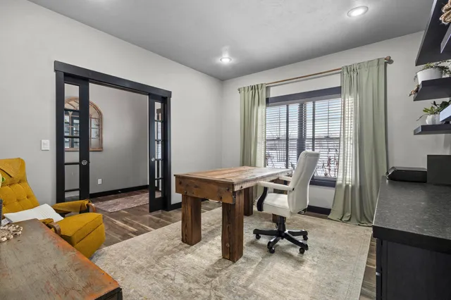 $809,900 | 4982 Potters Crossing, Pulaski, WI 54162