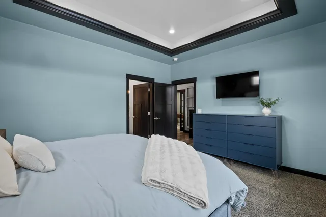 $809,900 | 4982 Potters Crossing, Pulaski, WI 54162