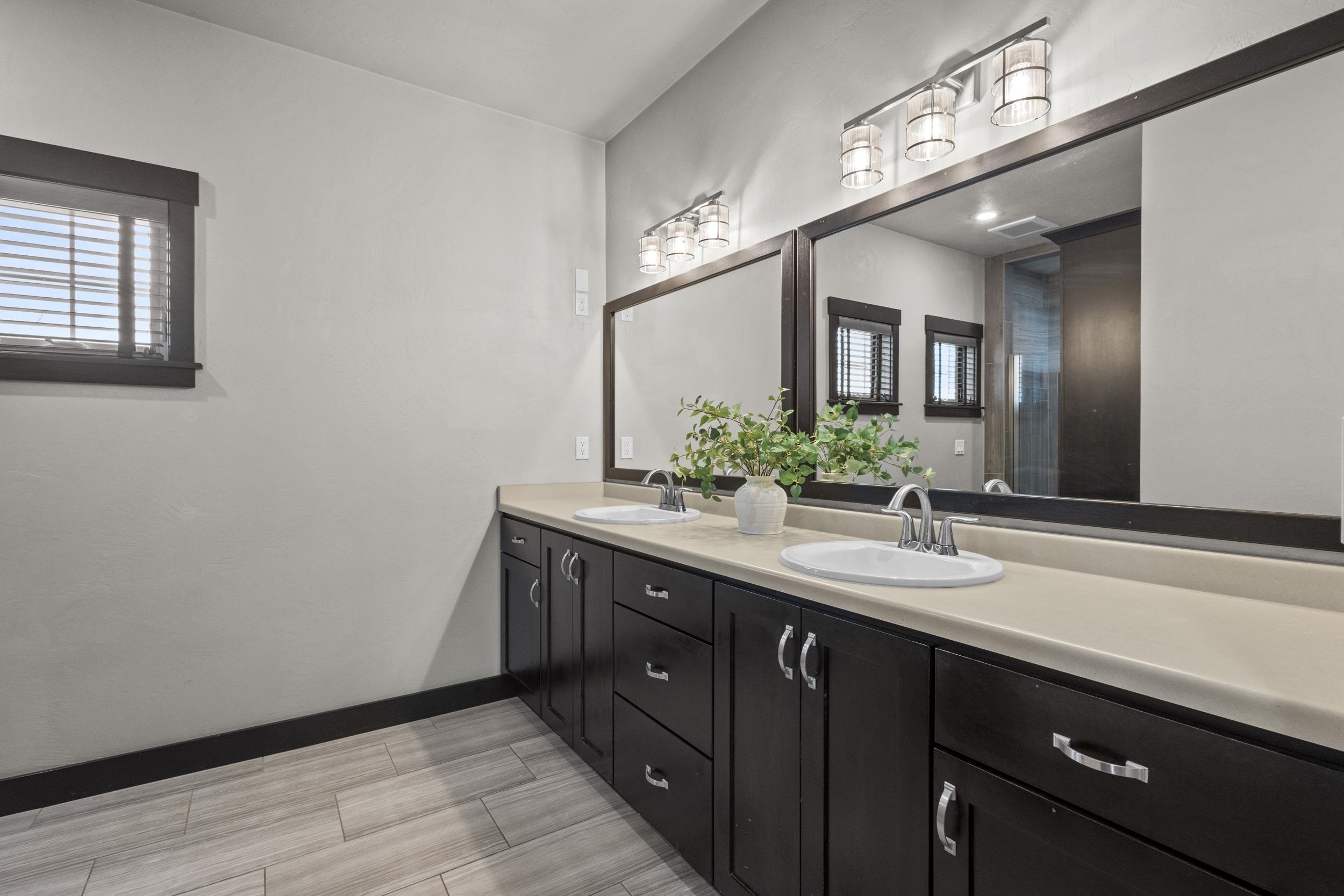 4982 Potters Crossing Pulaski, WI 54162 - Photo 19 of 61