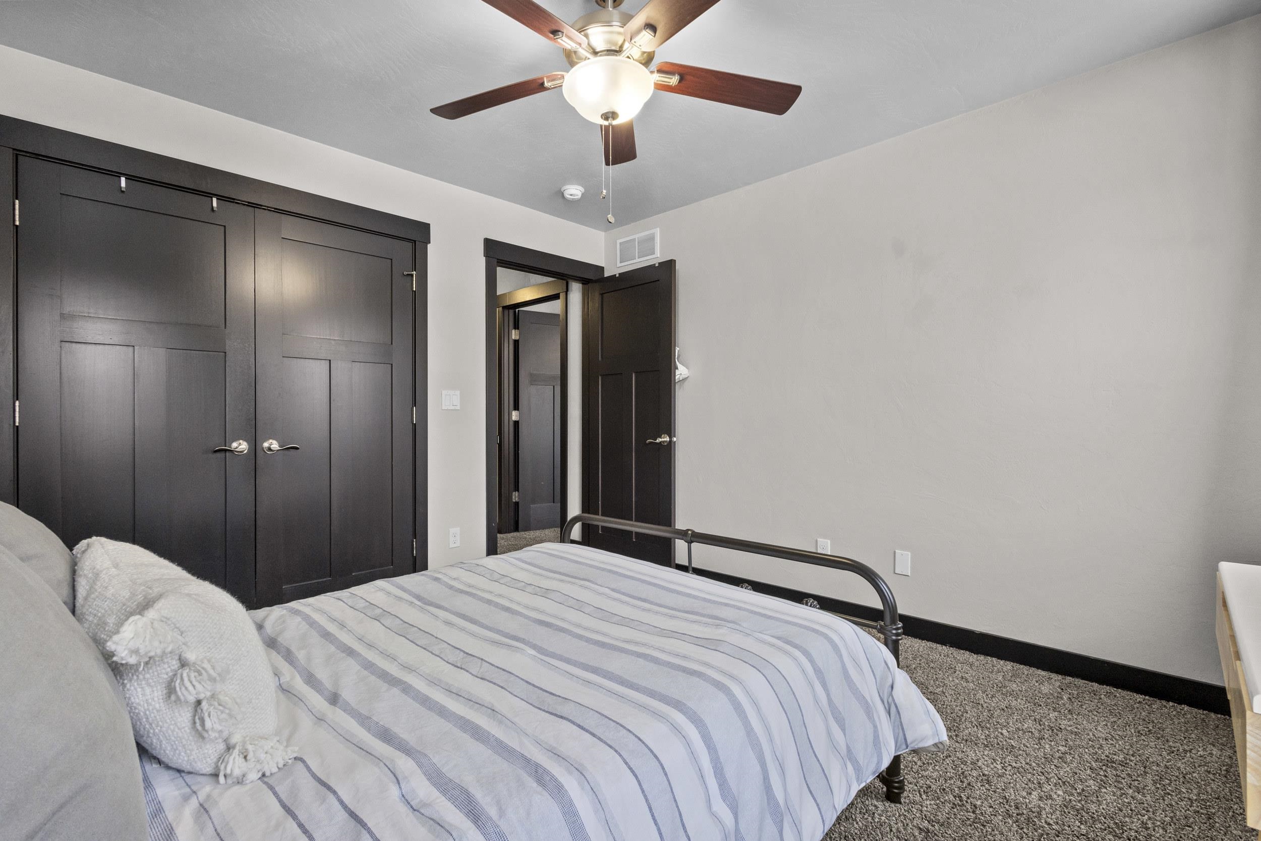 4982 Potters Crossing Pulaski, WI 54162 - Photo 29 of 61