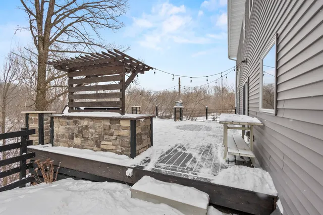 $809,900 | 4982 Potters Crossing, Pulaski, WI 54162