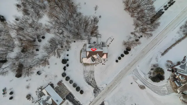 $809,900 | 4982 Potters Crossing, Pulaski, WI 54162