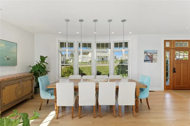 $6,200,000 | 264 Colonel John Gardner Road, Narragansett, RI 02882