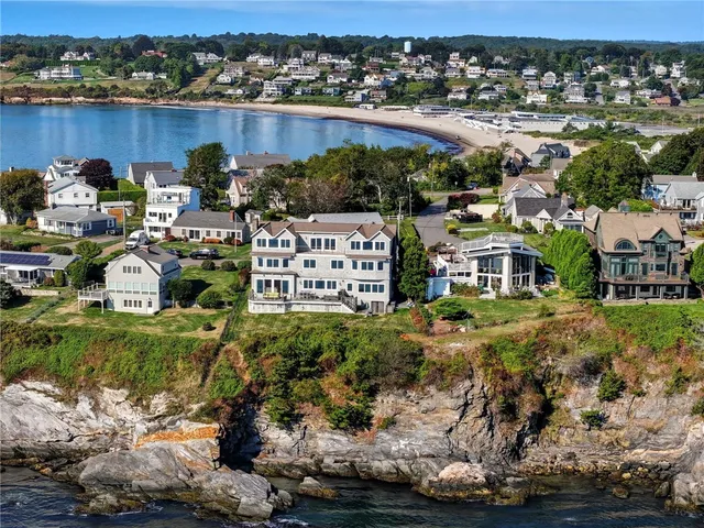 $6,200,000 | 264 Colonel John Gardner Road, Narragansett, RI 02882