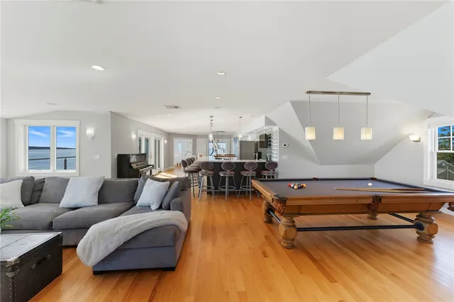 $6,200,000 | 264 Colonel John Gardner Road, Narragansett, RI 02882