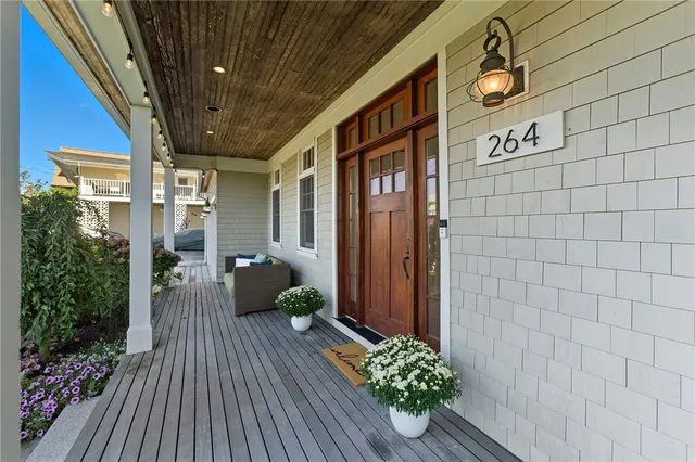 $6,200,000 | 264 Colonel John Gardner Road, Narragansett, RI 02882