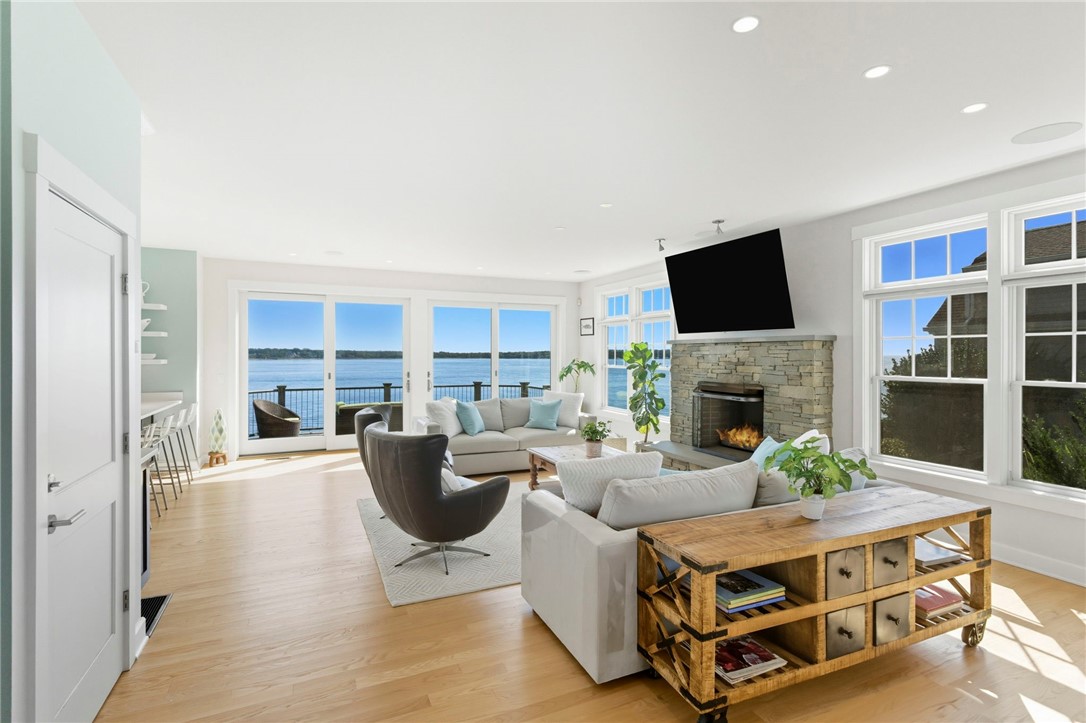 264 Colonel John Gardner Road Narragansett, RI 02882 - Photo 10 of 46